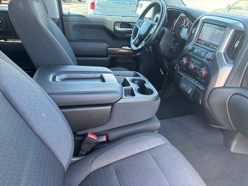 Used 2021 Chevrolet Silverado 1500 LT image 11