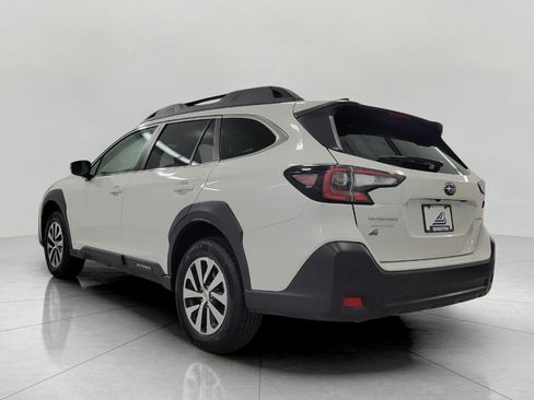 Used 2025 Subaru Outback Premium AWD/4WD image 48