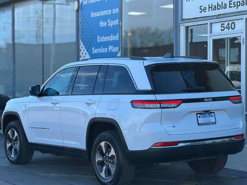 Used 2022 Jeep Grand Cherokee Limited 4xe w/ Luxury Tech Group II image 3