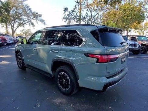 Used 2023 Toyota Sequoia Limited image 41