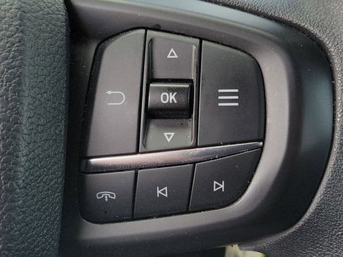 Used 2025 Ford Ranger XL RWD image 9