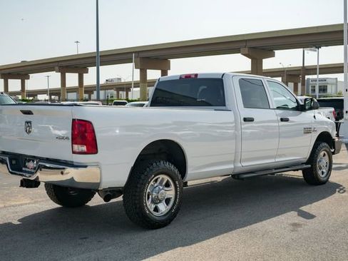Used 2018 RAM 2500 Tradesman w/ Chrome Appearance Group image 6