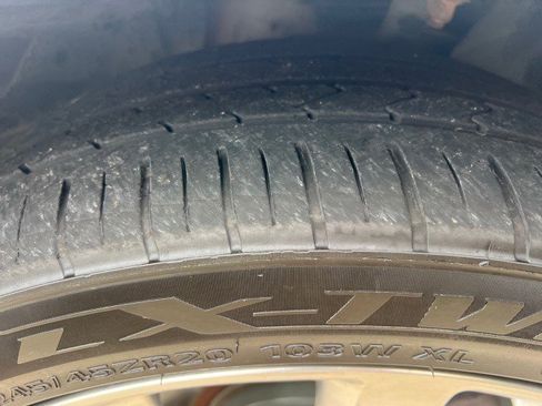 Used 2019 Chrysler 300 Touring L w/ Quick Order Package 22F image 30