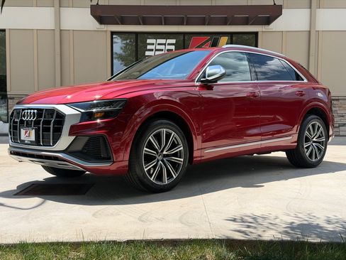 Used 2022 Audi SQ8 Prestige AWD/4WD image 1