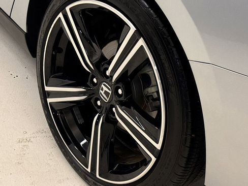 Certified 2025 Honda Accord Sport image 11
