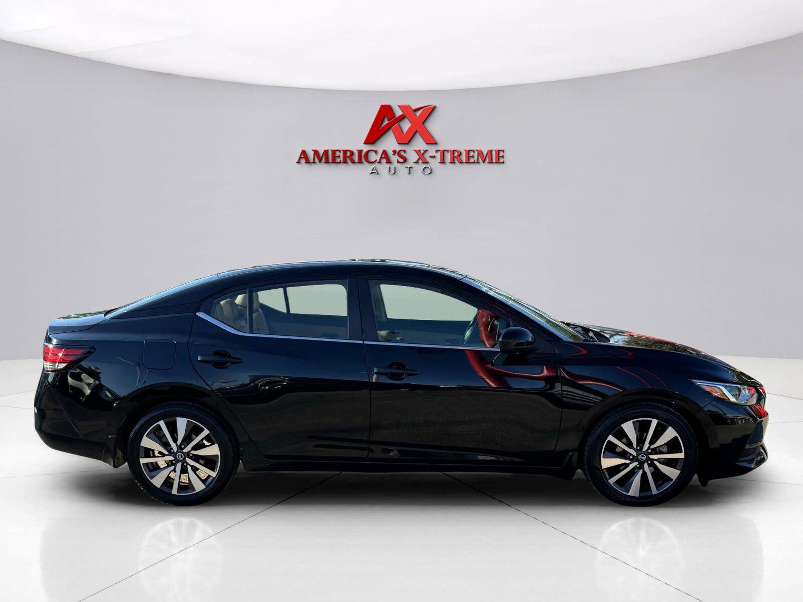 Used 2021 Nissan Sentra SV w/ SV Premium Package FWD image 7