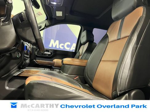 Used 2021 Chevrolet Silverado 2500 High Country w/ Z71 Off-Road Package AWD/4WD image 31