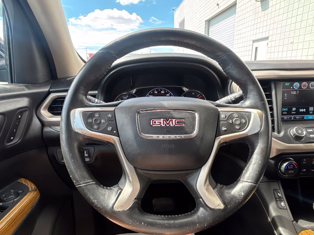 Used 2017 GMC Acadia Denali w/ Technology Package FWD image 19