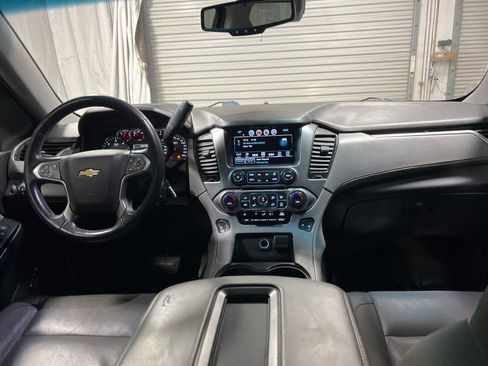Used 2018 Chevrolet Tahoe LT image 15