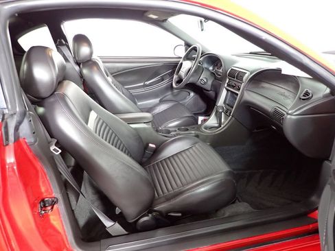 Used 2003 Ford Mustang Mach 1 RWD image 27