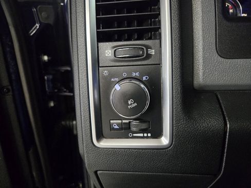 Used 2016 RAM 1500 Outdoorsman AWD/4WD image 15