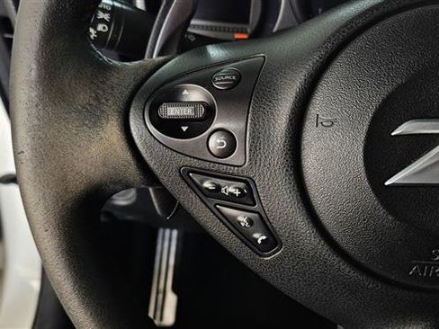 Used 2016 Nissan 370Z NISMO image 12