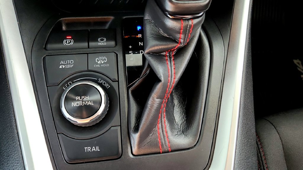 Certified 2023 Toyota RAV4 SE w/ Weather & Moonroof Package AWD/4WD image 34