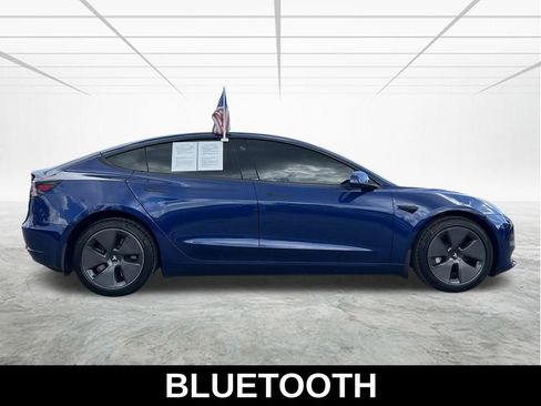 Used 2023 Tesla Model 3 Standard Range image 5