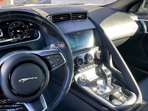 Used 2022 Jaguar F-TYPE Coupe image 6