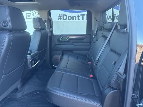 Used 2024 GMC Sierra 2500 Denali w/ Denali Reserve Package image 22