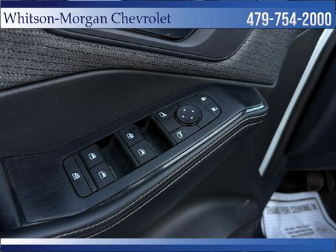 Used 2023 Nissan Rogue SV FWD image 12