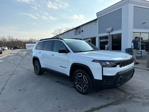 New 2026 Jeep Cherokee Limited image 3