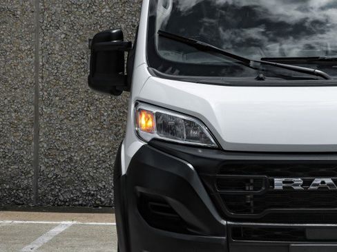 Used 2024 RAM ProMaster 2500 w/ Convenience Group FWD image 33