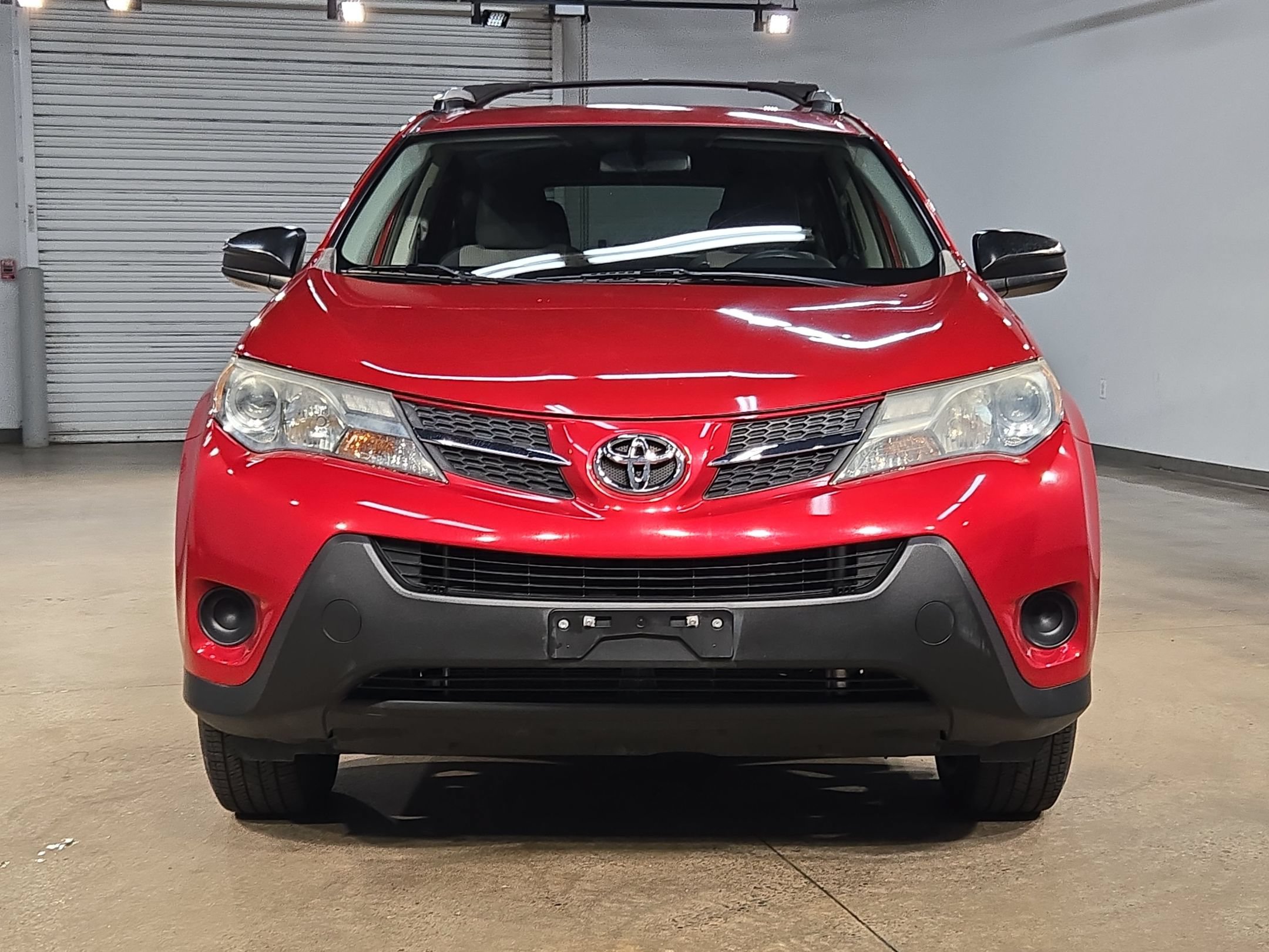 Used 2015 Toyota RAV4 LE FWD image 2