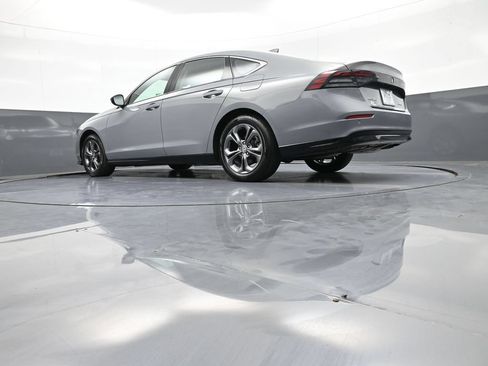 Used 2024 Honda Accord EX-L image 31