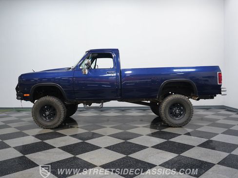 Used 1988 Dodge D/W Truck 250 AWD/4WD image 2