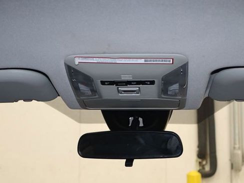 Used 2021 Toyota RAV4 LE image 24