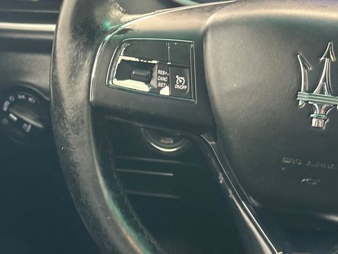 Used 2015 Maserati Ghibli image 21