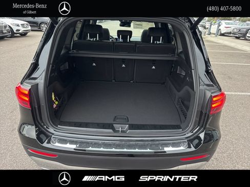 New 2026 Mercedes-Benz GLB 250 image 5