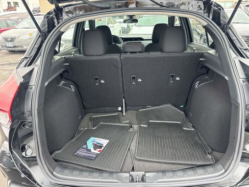 Used 2023 Nissan Kicks SR FWD image 10
