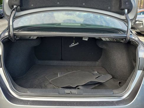 Used 2024 Nissan Sentra S FWD image 7