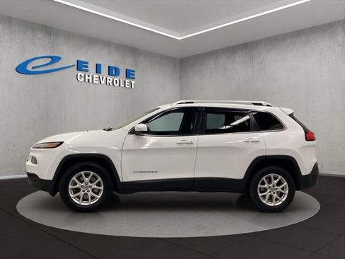 Used 2015 Jeep Cherokee Latitude w/ Cold Weather Group image 6