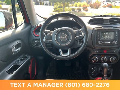 Used 2017 Jeep Renegade Trailhawk w/ Popular Equipment Group AWD/4WD image 14