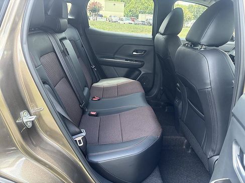 Certified 2026 Nissan Kicks SR FWD image 20