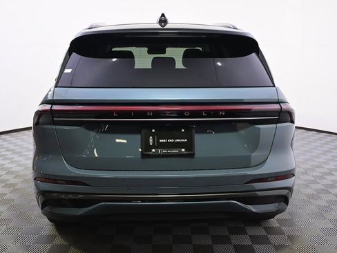 New 2026 Lincoln Nautilus Reserve w/ Jet Appearance Package image 5