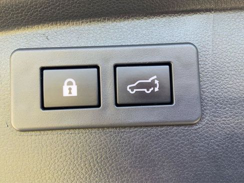 Used 2020 Subaru Outback Limited AWD/4WD image 30