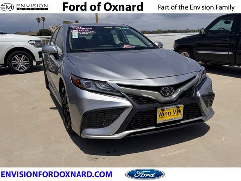 Used 2023 Toyota Camry XSE FWD image 1