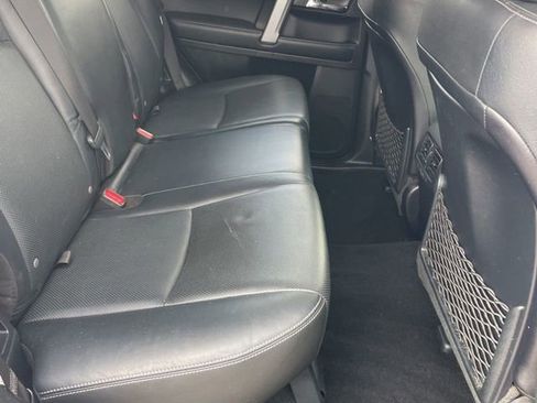 Used 2017 Toyota 4Runner Limited w/ Four Season Floor Mat Package AWD/4WD image 6