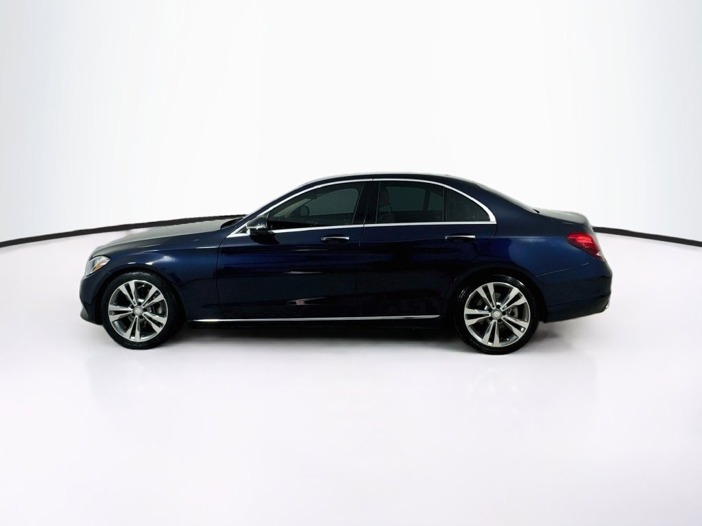 Used 2016 Mercedes-Benz C 300 Sedan image 4