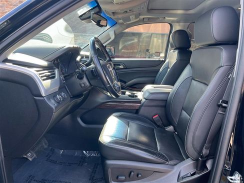 Used 2019 GMC Yukon SLT AWD/4WD image 9