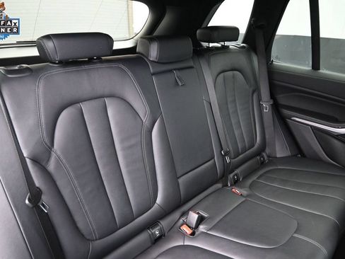 Used 2022 BMW X5 xDrive40i w/ M Sport Package AWD/4WD image 26