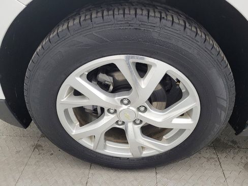 Used 2019 Chevrolet Equinox Premier image 31