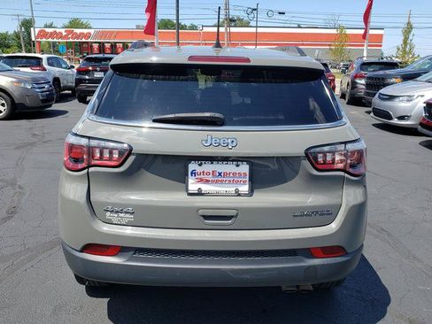 Used 2020 Jeep Compass Limited AWD/4WD image 6