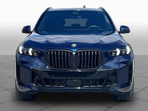 Used 2026 BMW X5 sDrive40i w/ M Sport Package RWD image 3