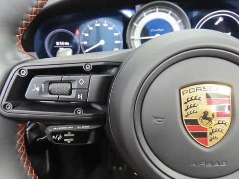 Used 2022 Porsche 911 Turbo image 19