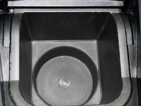 Used 2014 Mercedes-Benz CLA 250 4MATIC image 27