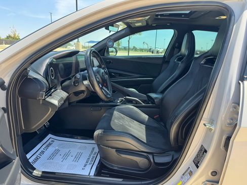 Used 2022 Hyundai Elantra N FWD image 24