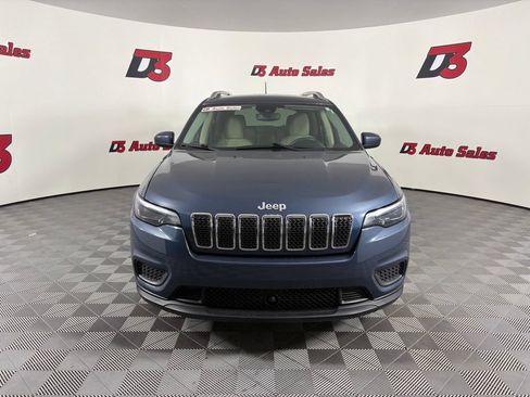 Used 2020 Jeep Cherokee Latitude w/ Advanced Safety Group FWD image 9