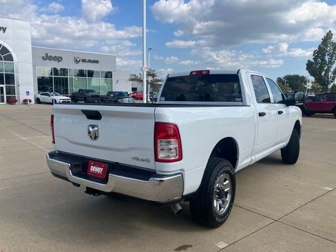 Used 2024 RAM 2500 Tradesman w/ Chrome Appearance Group AWD/4WD image 6