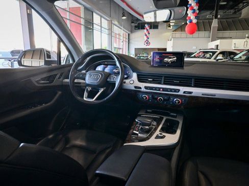 Used 2019 Audi Q7 2.0T Premium Plus w/ Premium Plus Package image 32